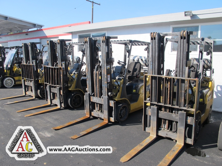 AAG Auctions - Large Forklift Auction - December 19, 2012 